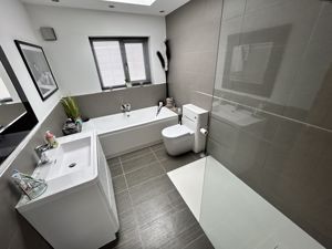 Photo 28- click for photo gallery